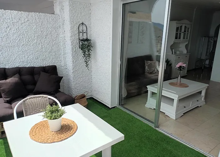 Amejica - With Terrace And Sea View Apartament